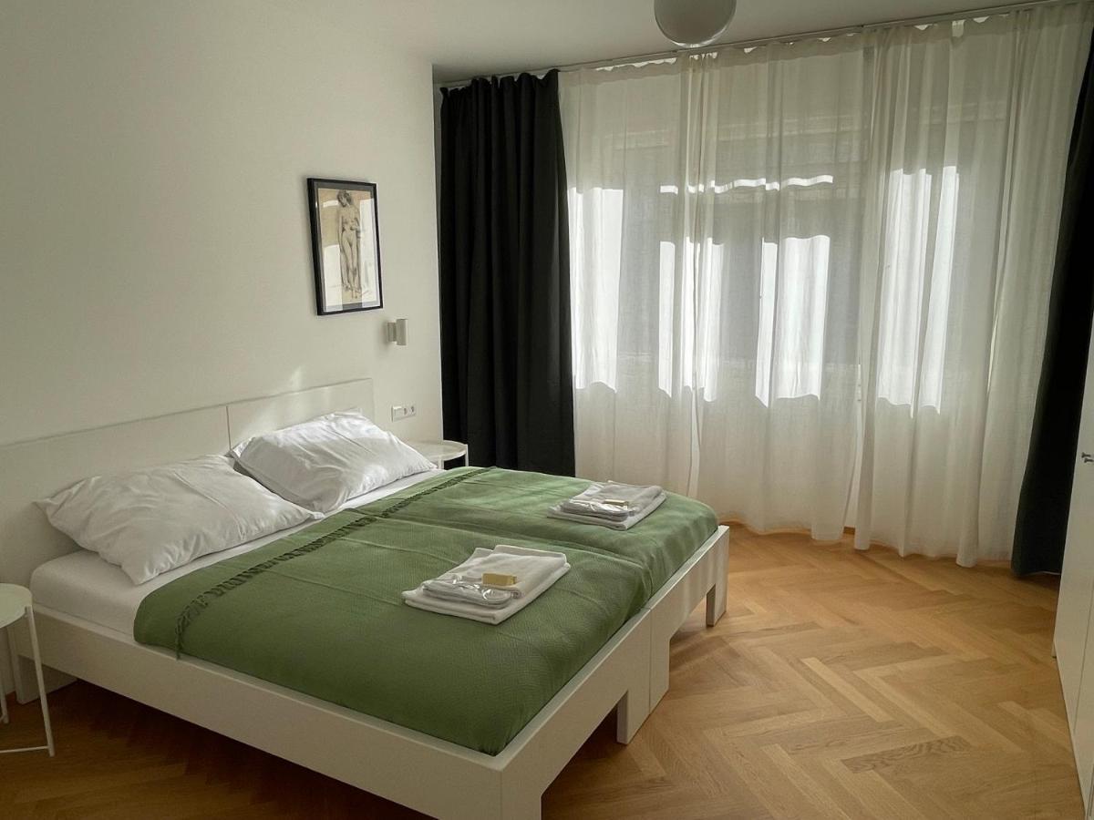 Skau Dunajska Family Two Bedroom Apartment Old Town Bratislava Extérieur photo