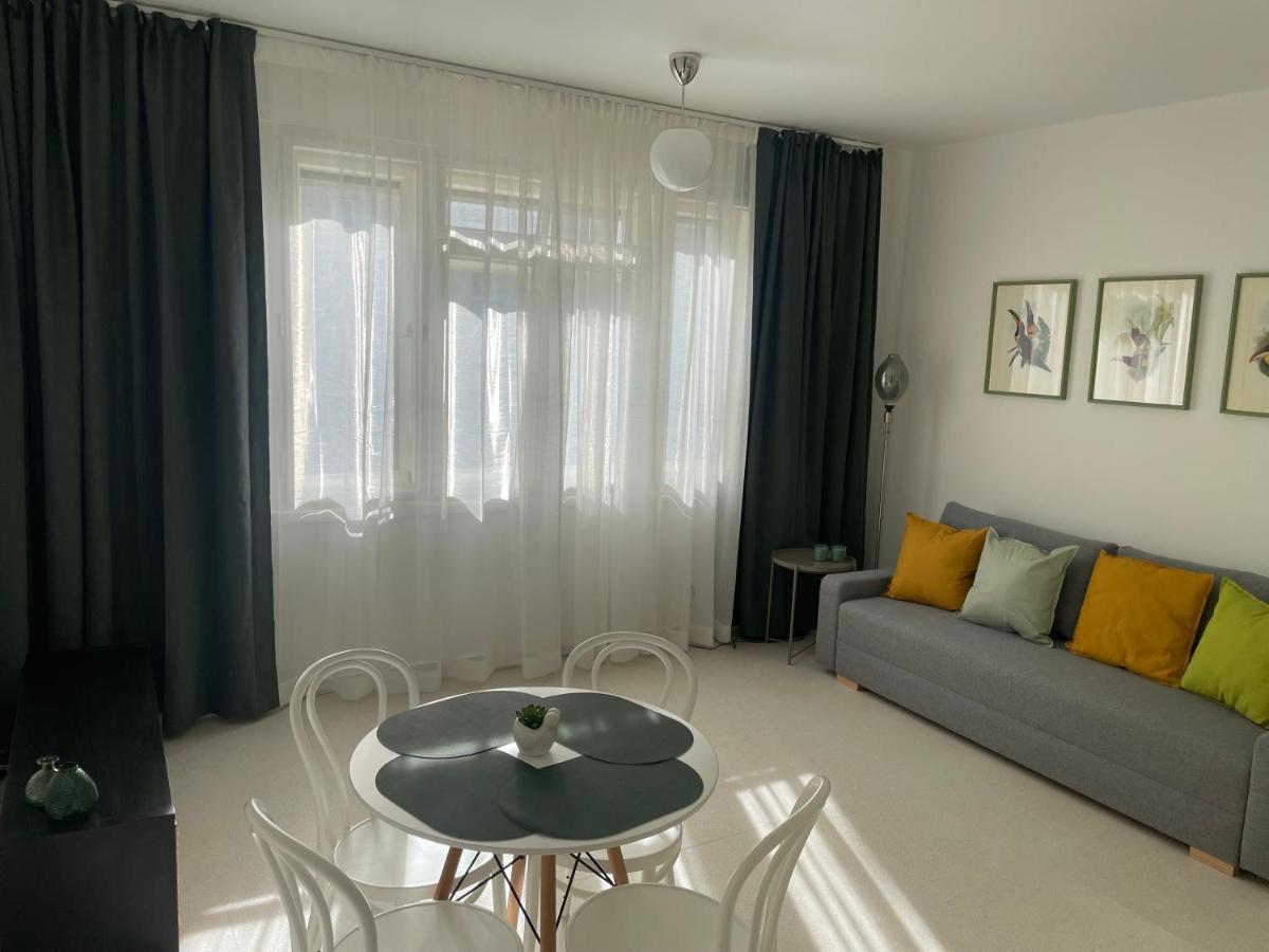 Skau Dunajska Family Two Bedroom Apartment Old Town Bratislava Extérieur photo