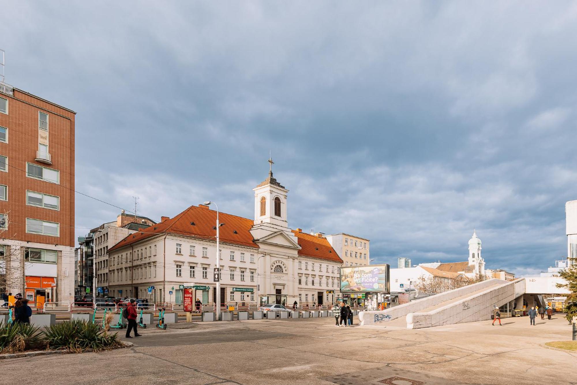 Skau Dunajska Family Two Bedroom Apartment Old Town Bratislava Extérieur photo